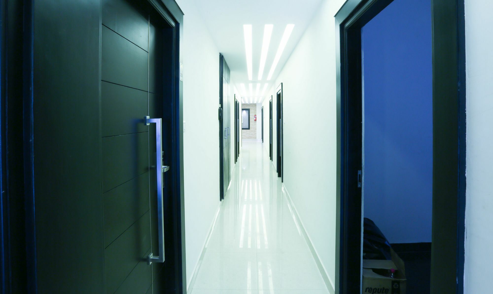 Treebo Emirates Residency Hotell Chennai Exteriör bild